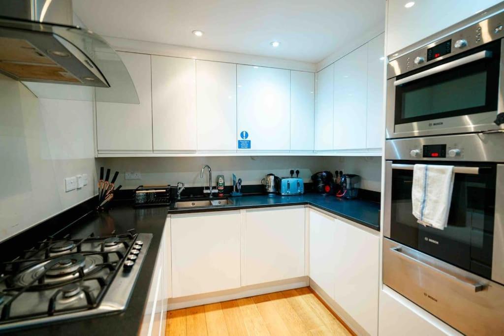 Spacious And Cosy 3Brs 5F House In Heart Of ロンドン エクステリア 写真