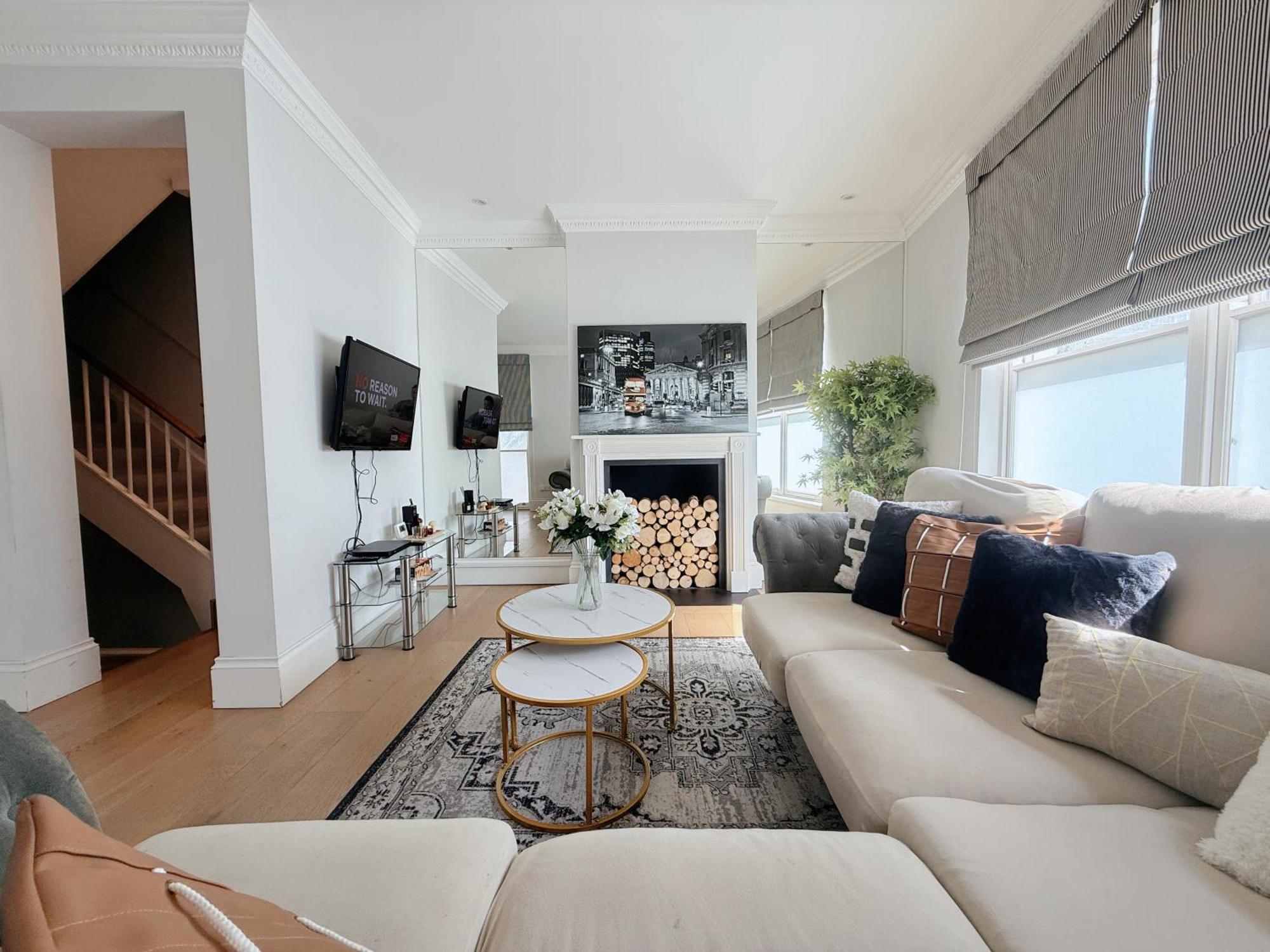 Spacious And Cosy 3Brs 5F House In Heart Of ロンドン エクステリア 写真