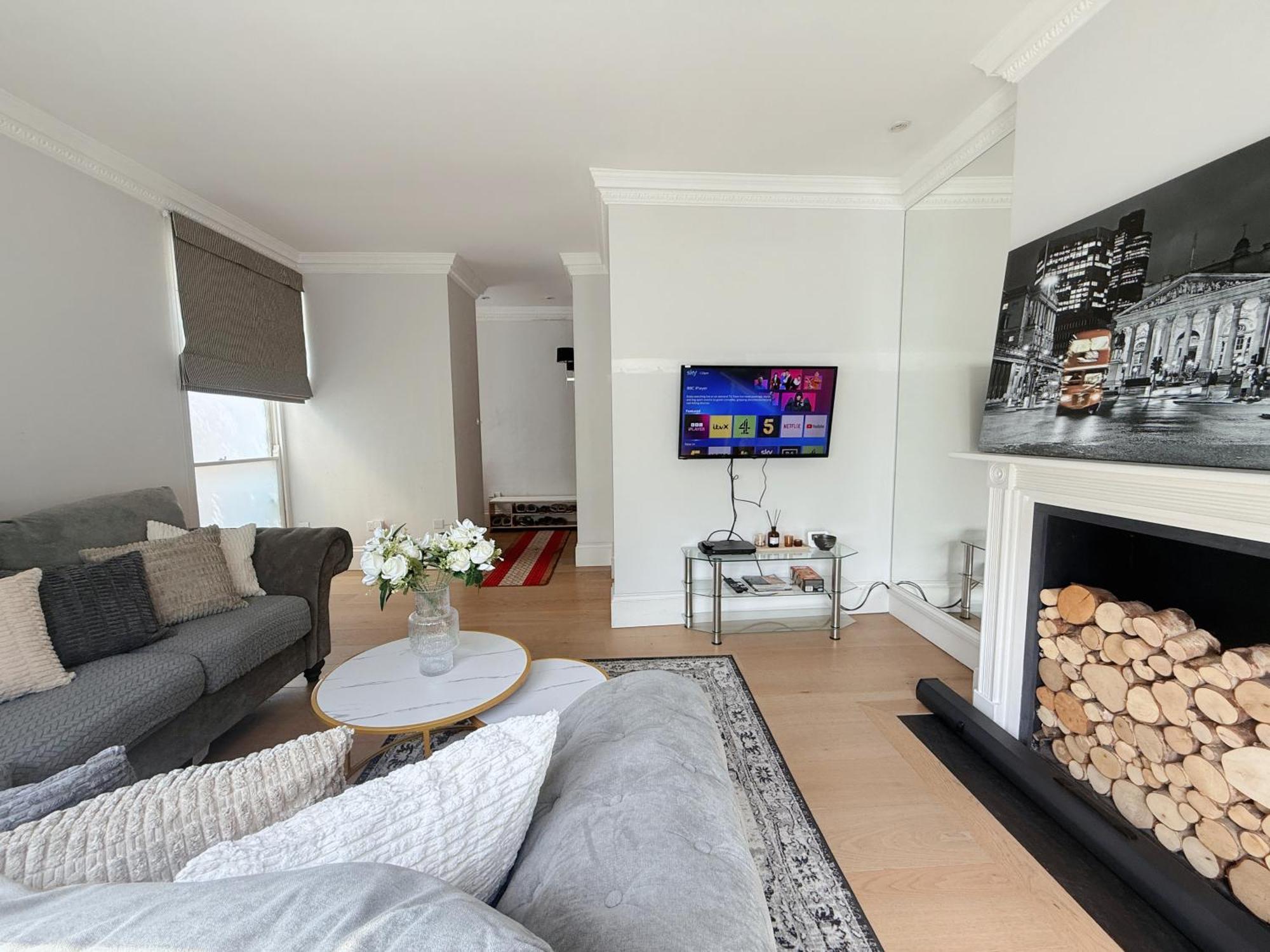 Spacious And Cosy 3Brs 5F House In Heart Of ロンドン エクステリア 写真